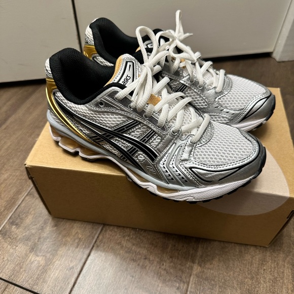 Asica Gel-Kayano 14 Men’s 4.5 Women's 6 Like-New!!! - Picture 6 of 8